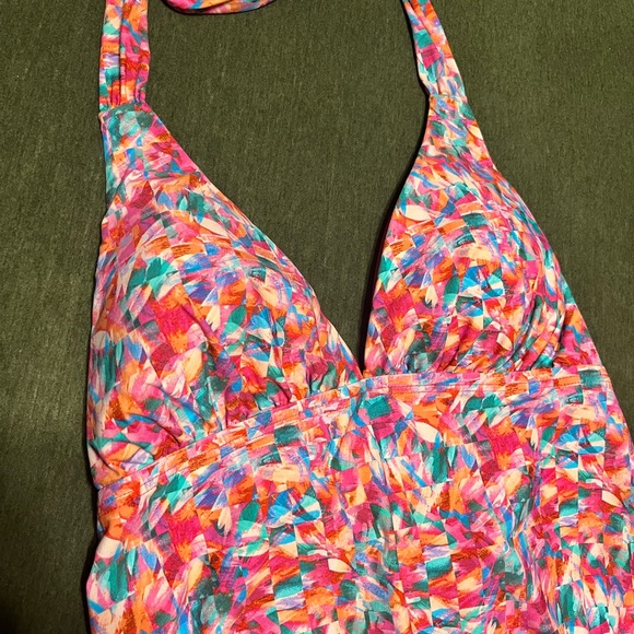 ❤️Sunsets Swim Top - Picture 2 of 6